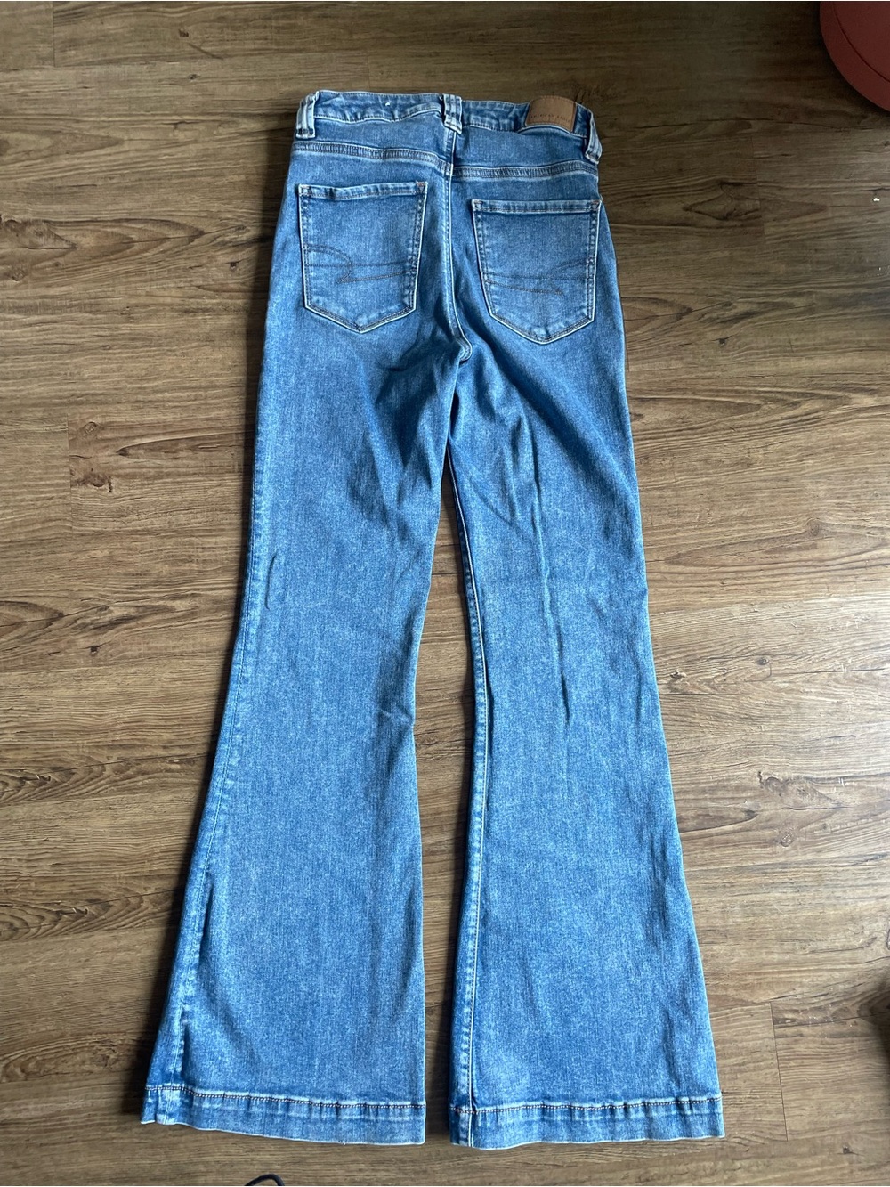 American Eagle High-Rise Flare Jeans - Women's - Picture 2 of 8